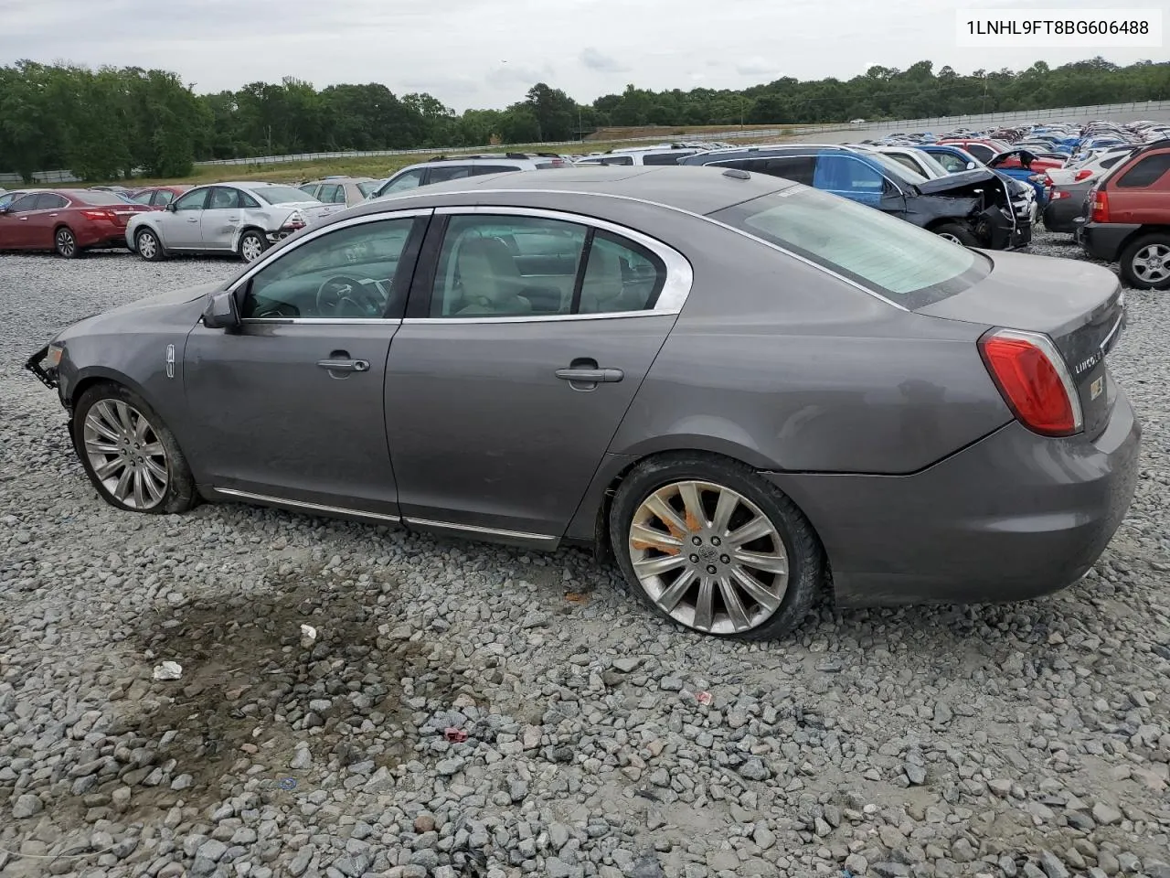 1LNHL9FT8BG606488 2011 Lincoln Mks