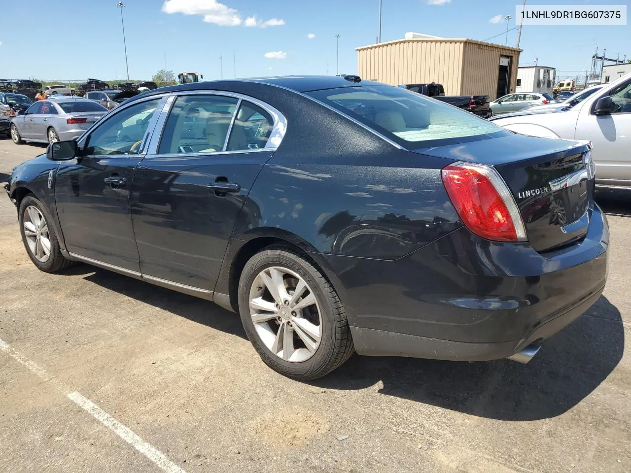 1LNHL9DR1BG607375 2011 Lincoln Mks