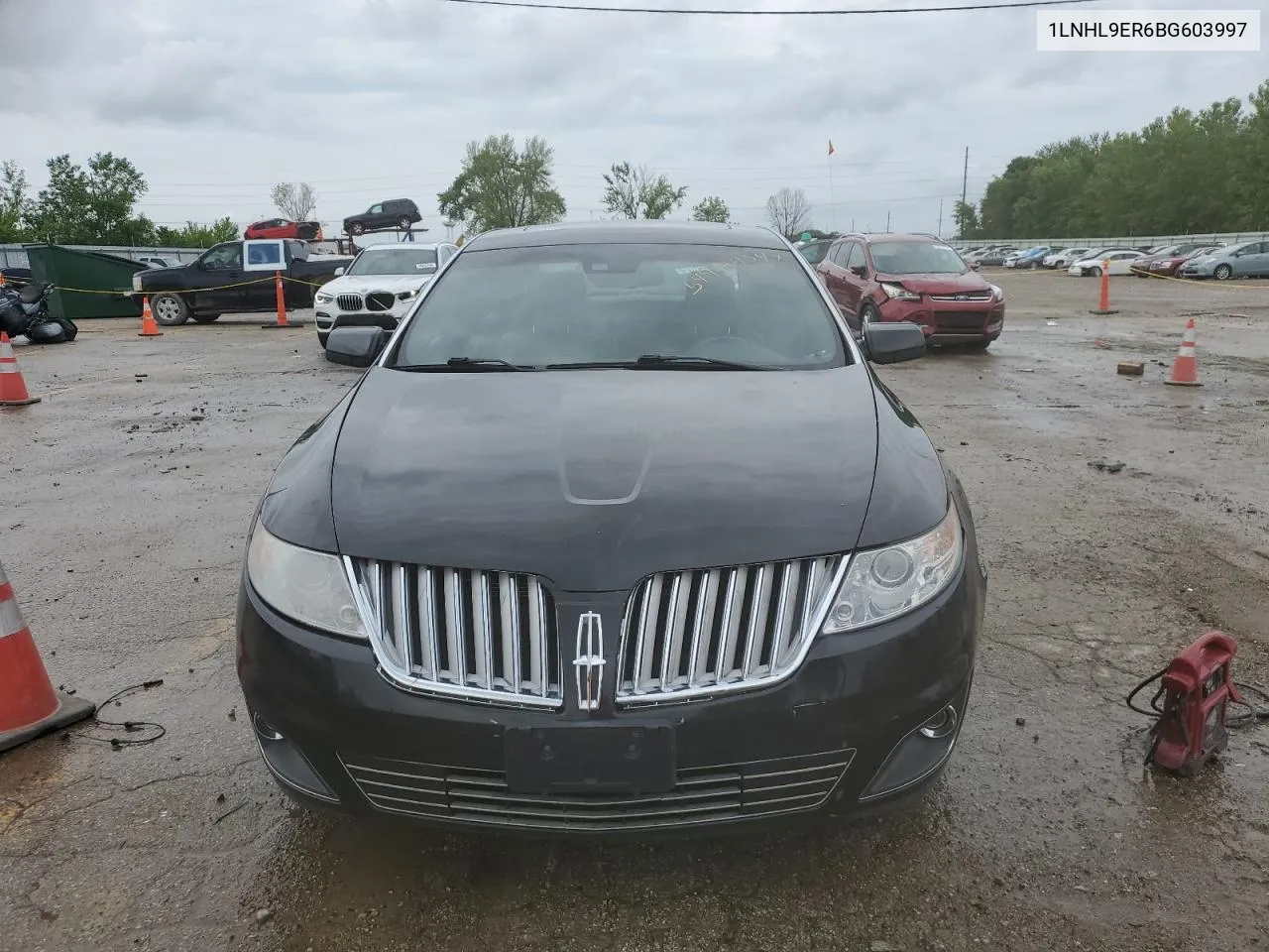 1LNHL9ER6BG603997 2011 Lincoln Mks