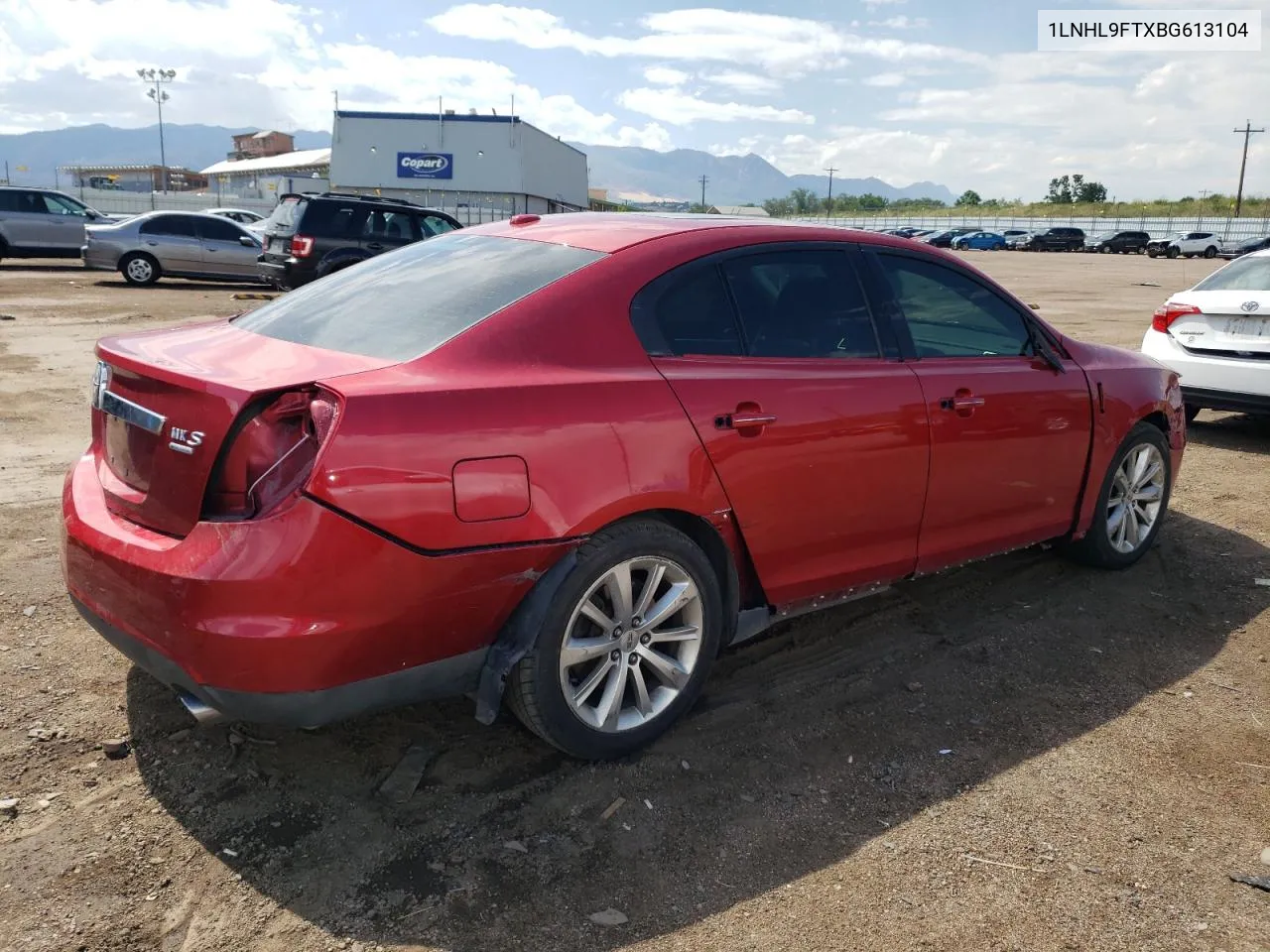 1LNHL9FTXBG613104 2011 Lincoln Mks