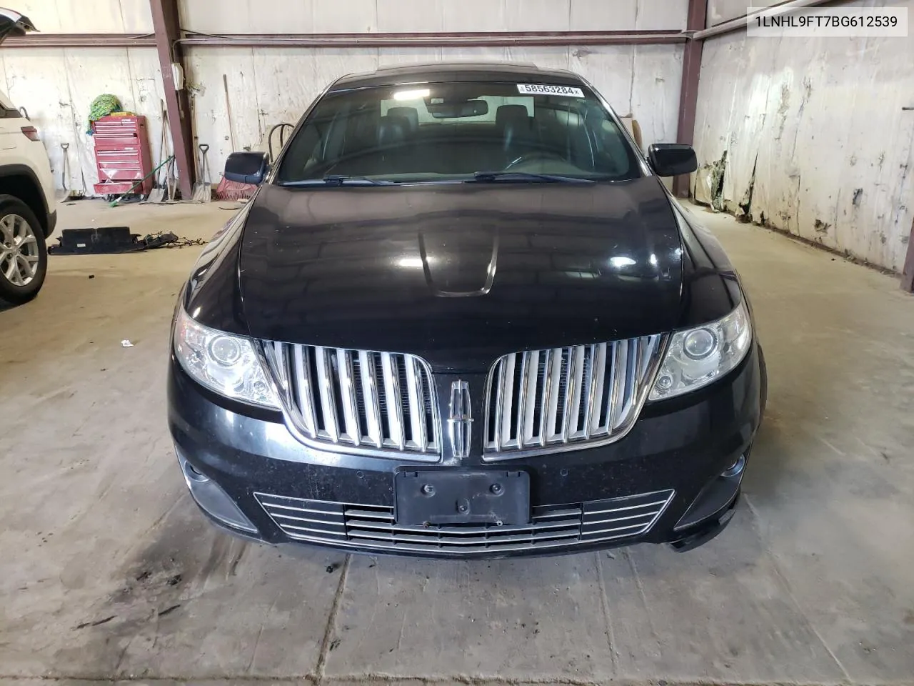 1LNHL9FT7BG612539 2011 Lincoln Mks