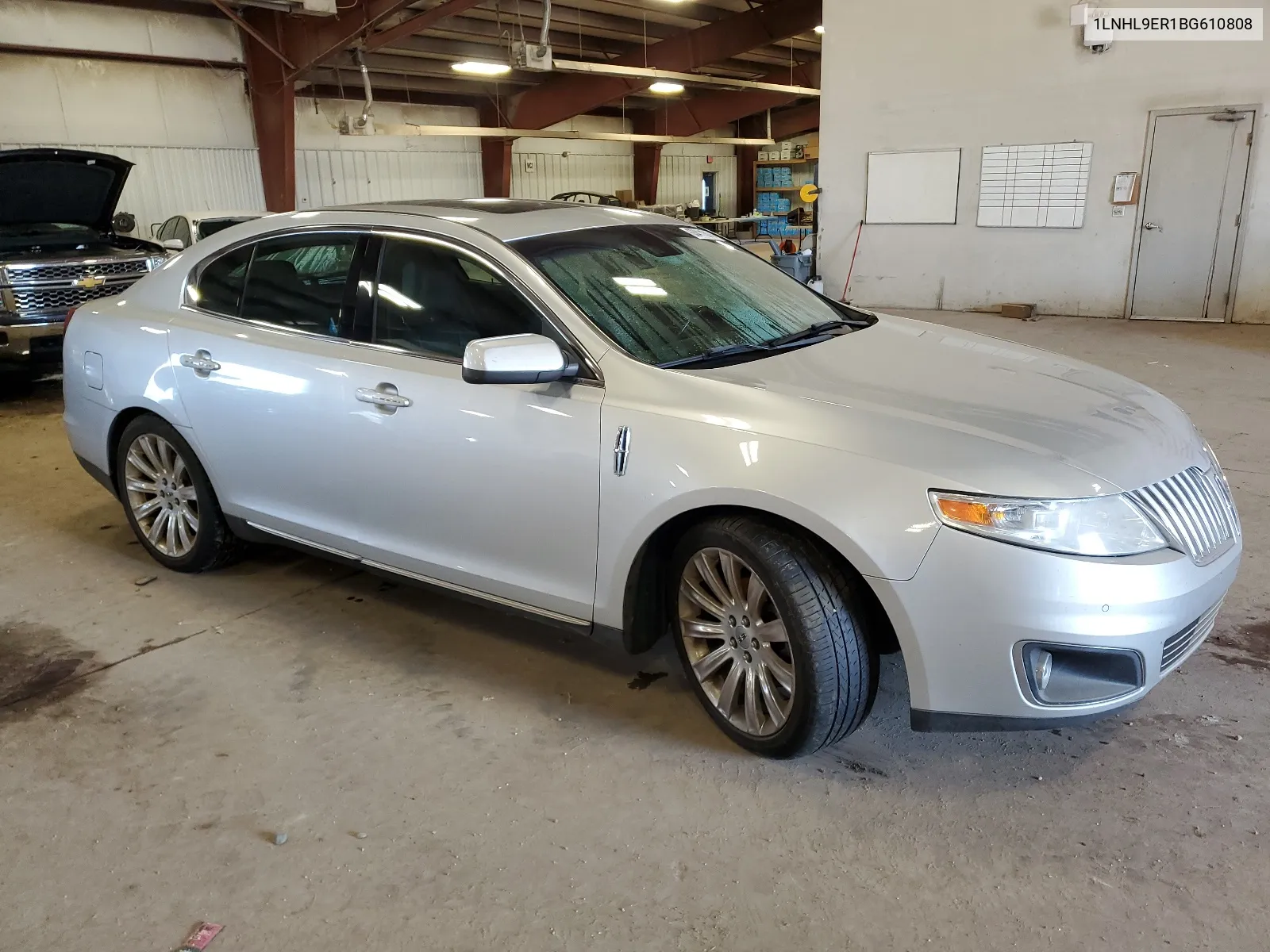 1LNHL9ER1BG610808 2011 Lincoln Mks