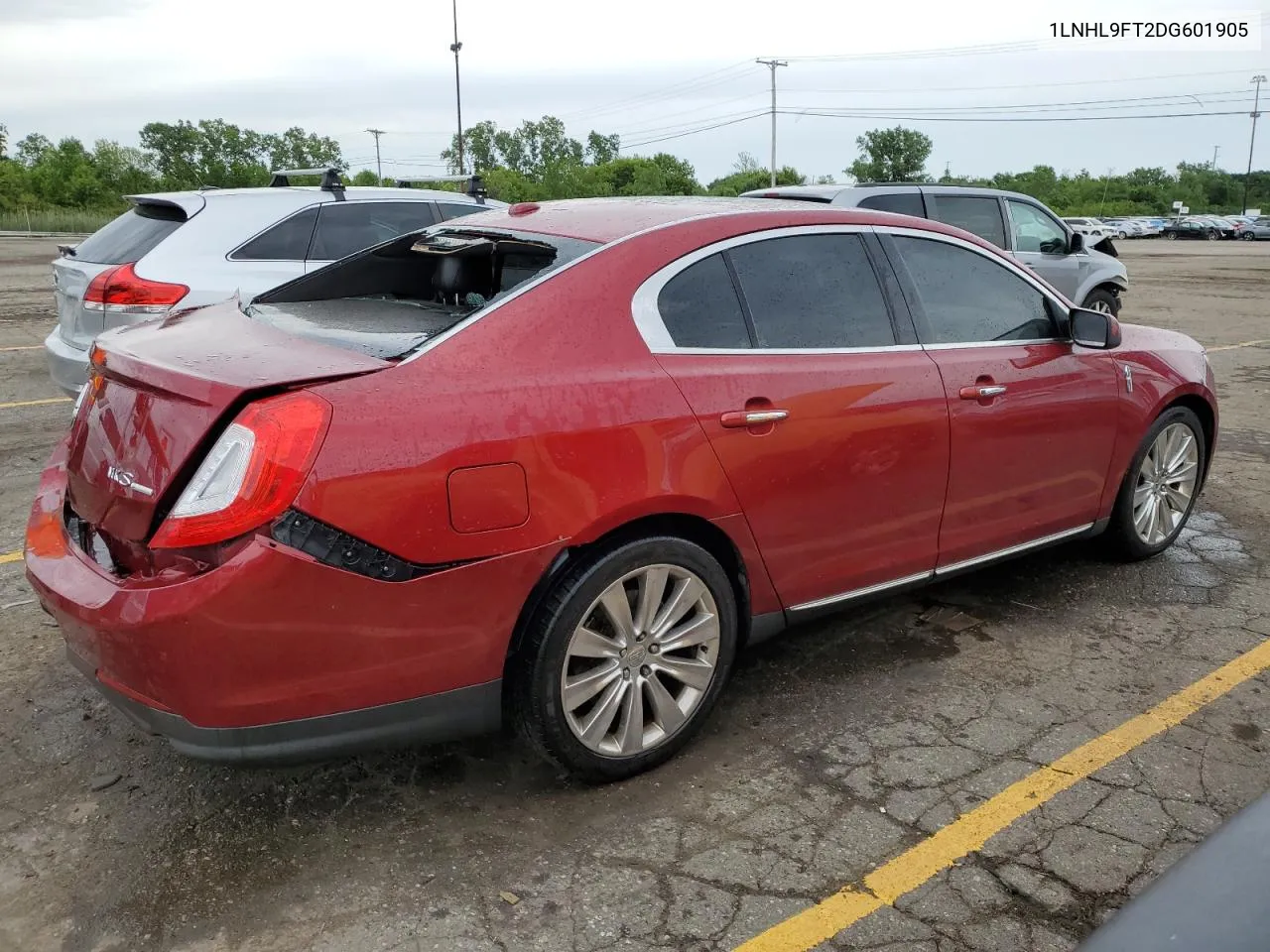 1LNHL9FT2DG601905 2013 Lincoln Mks