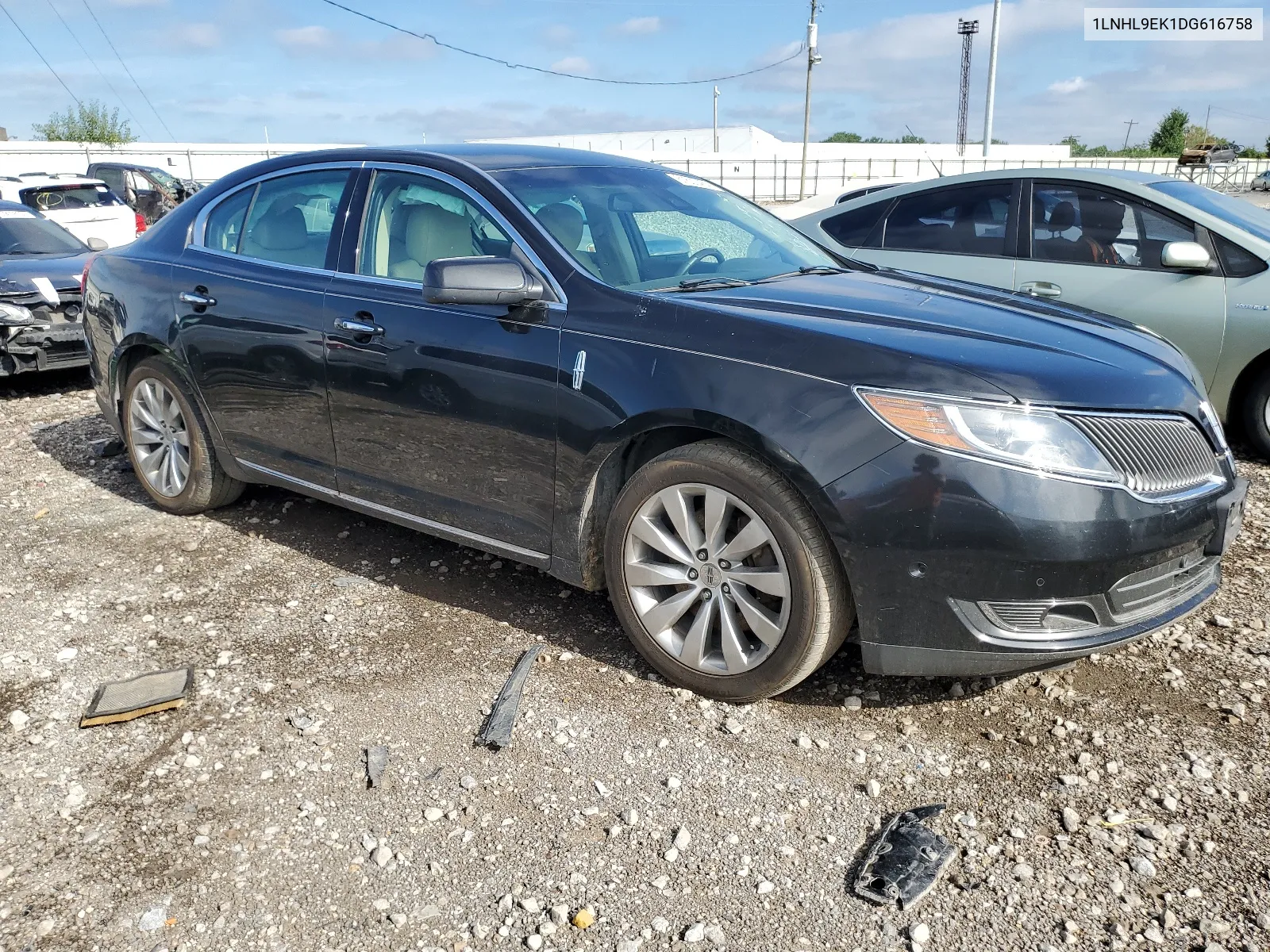 1LNHL9EK1DG616758 2013 Lincoln Mks