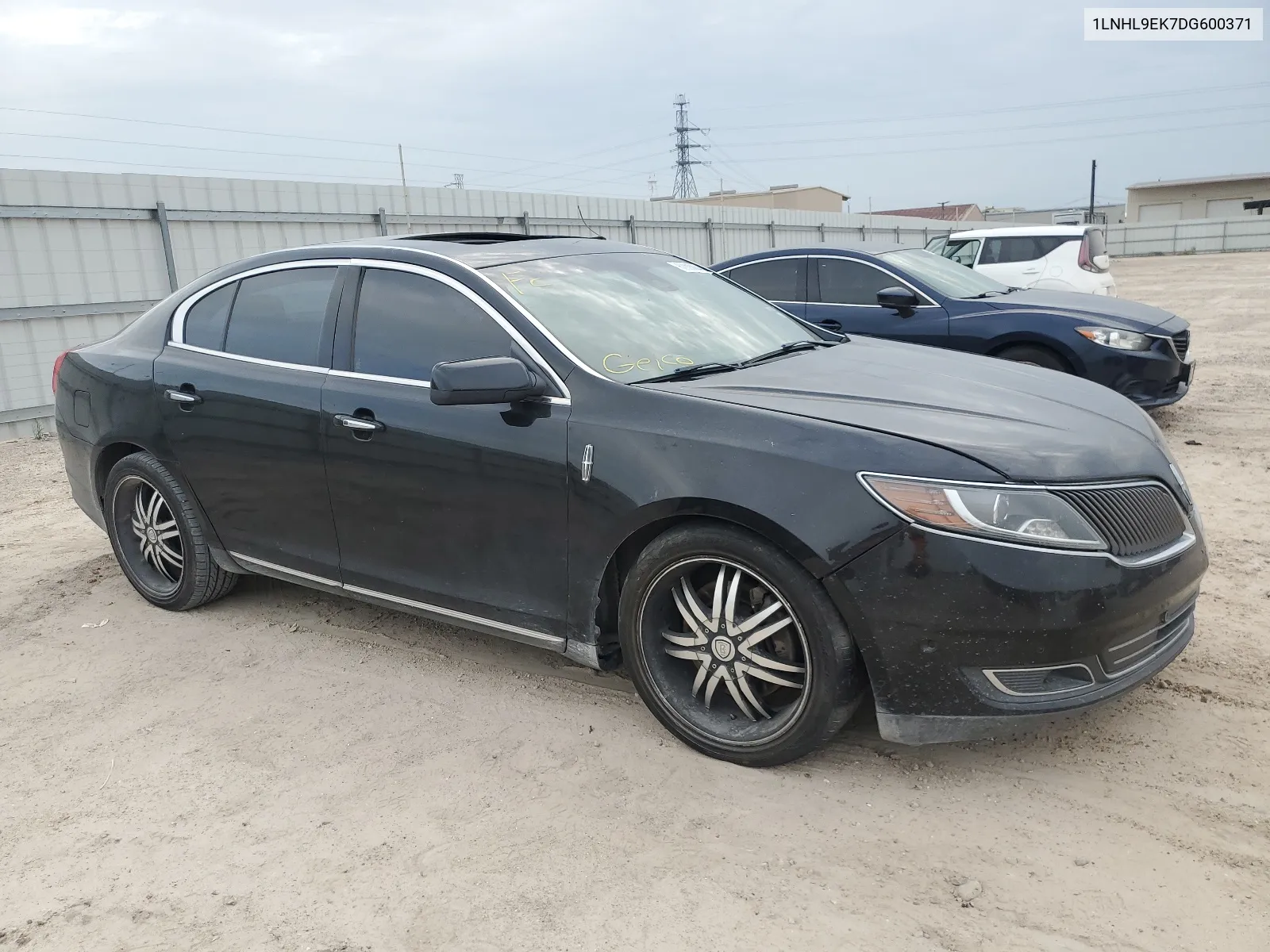 1LNHL9EK7DG600371 2013 Lincoln Mks