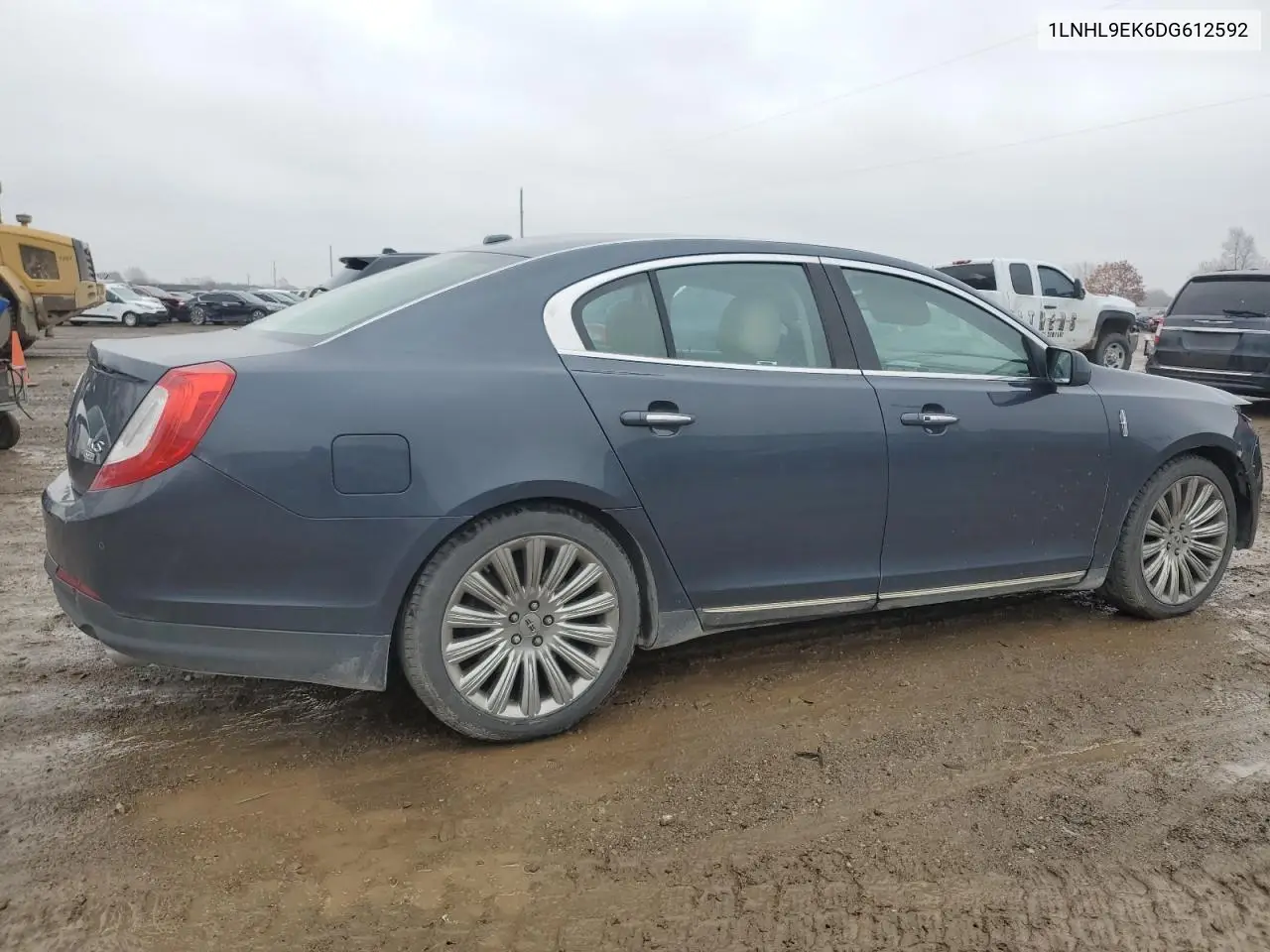 1LNHL9EK6DG612592 2013 Lincoln Mks