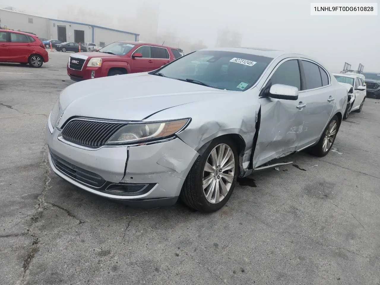 1LNHL9FT0DG610828 2013 Lincoln Mks