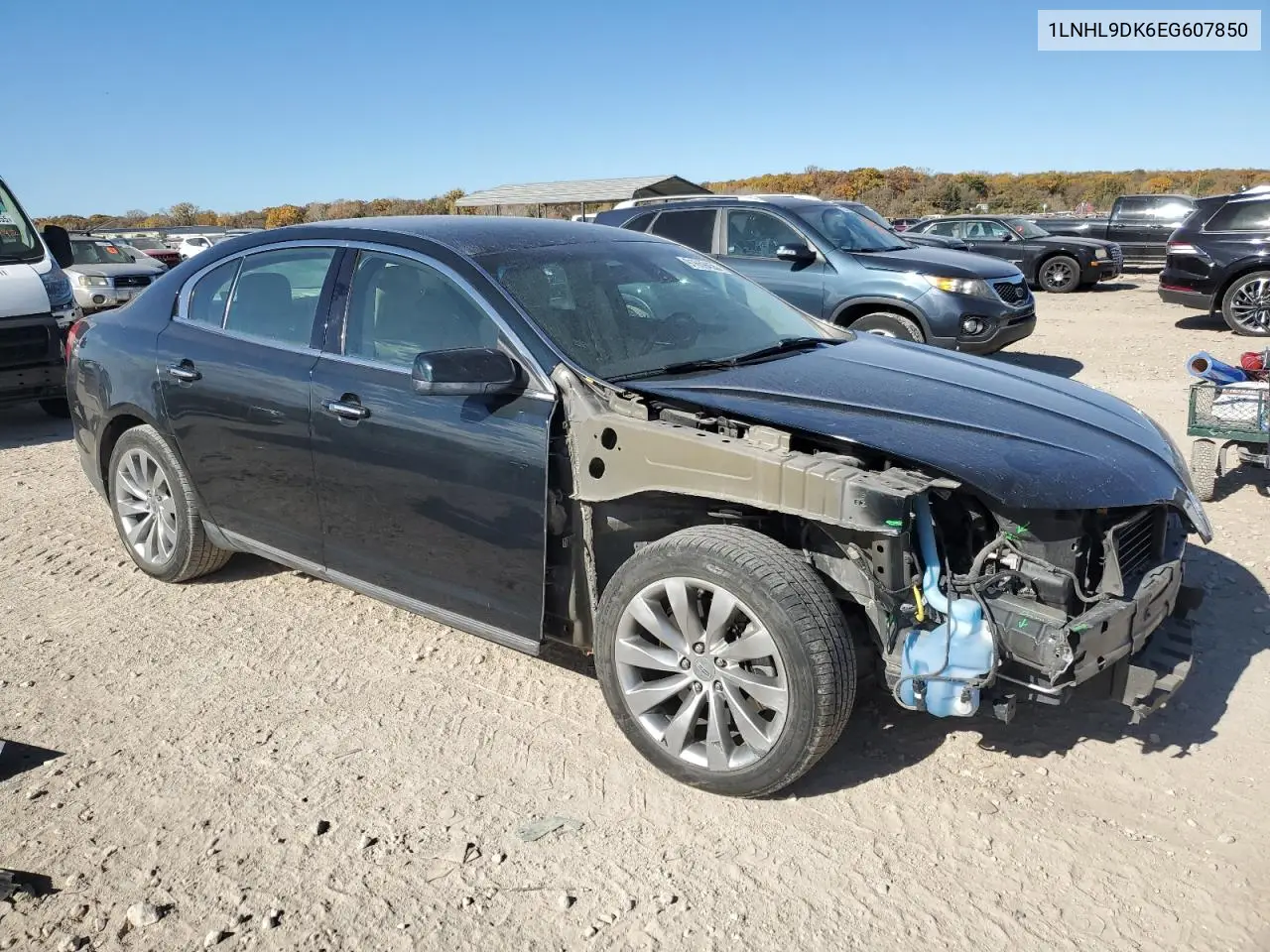 1LNHL9DK6EG607850 2014 Lincoln Mks