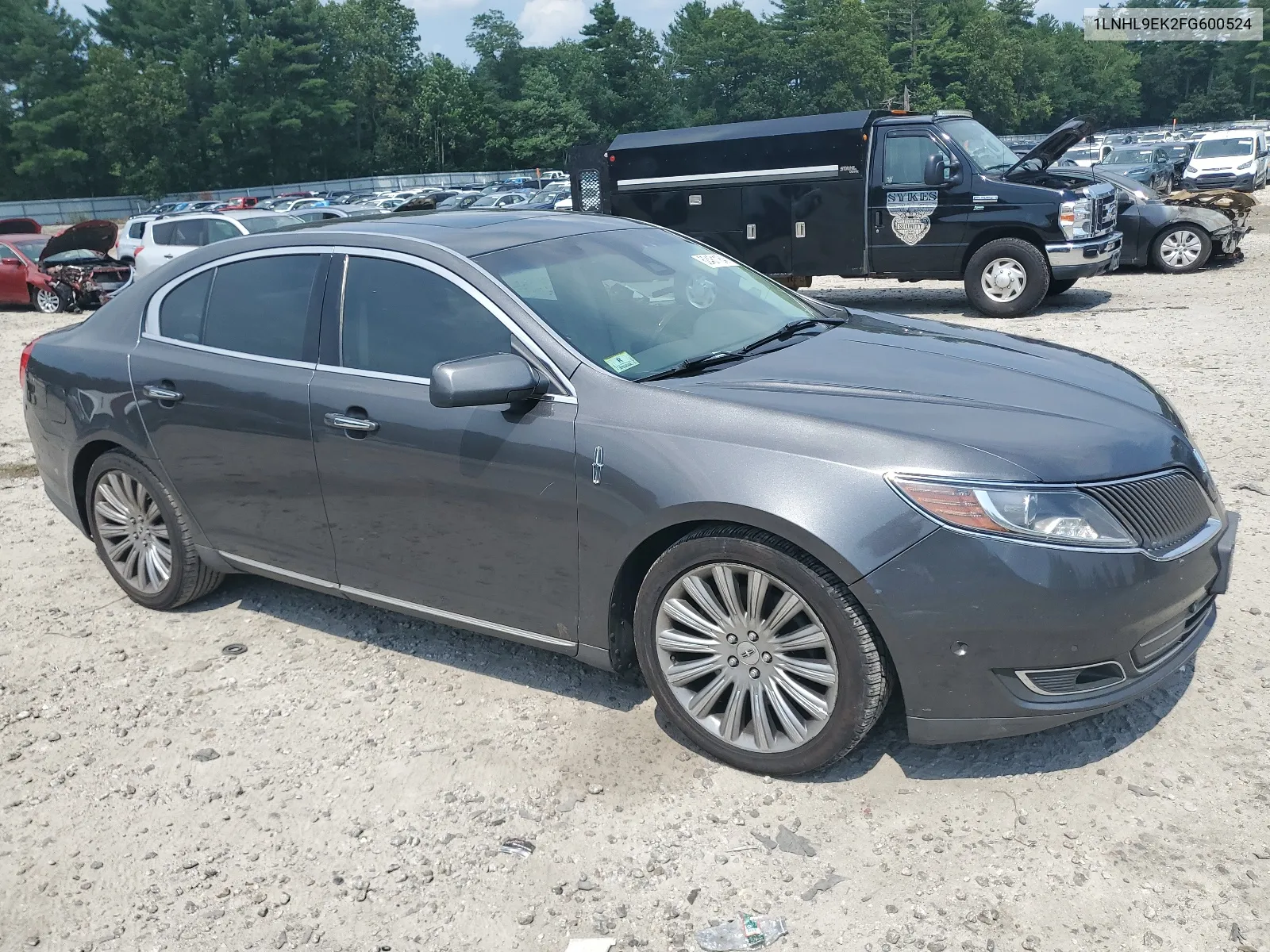 1LNHL9EK2FG600524 2015 Lincoln Mks