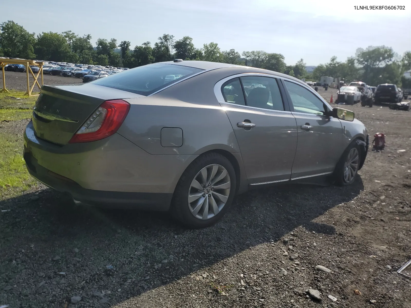 1LNHL9EK8FG606702 2015 Lincoln Mks