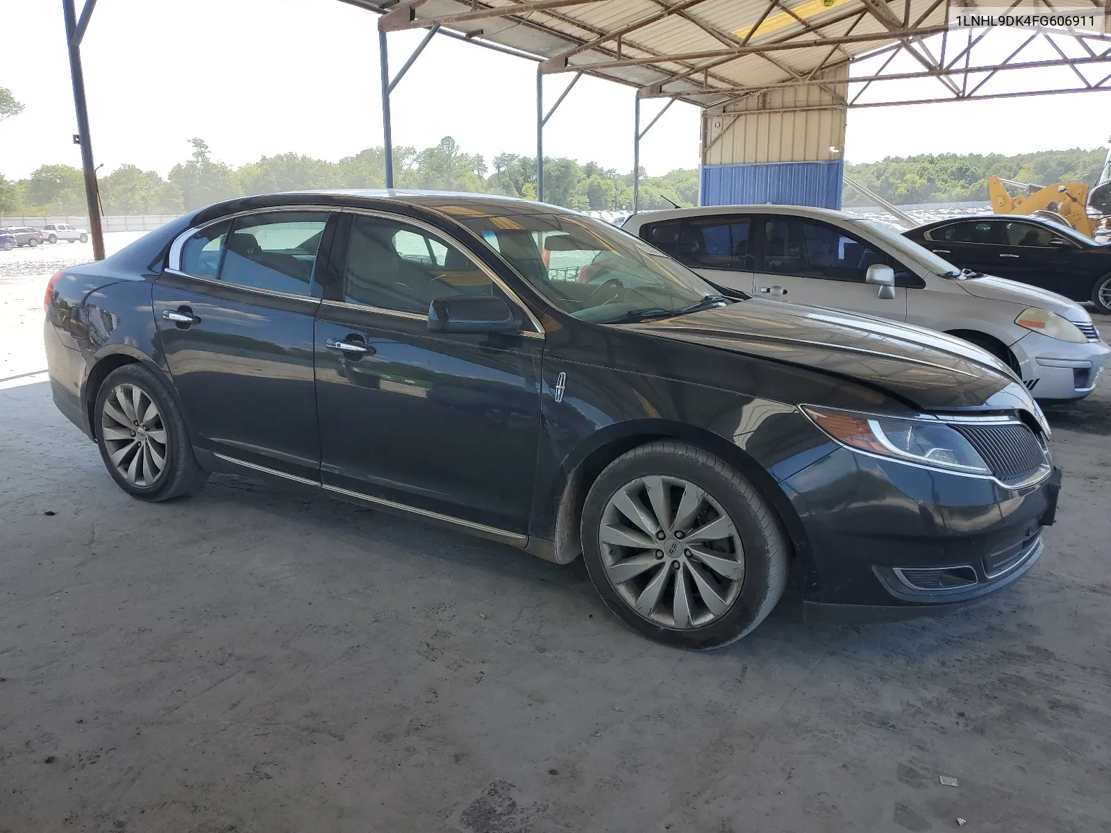 1LNHL9DK4FG606911 2015 Lincoln Mks