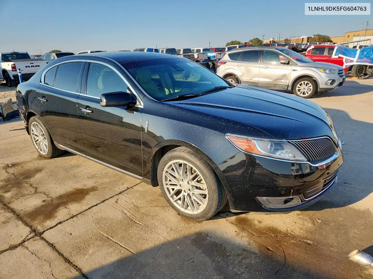 1LNHL9DK5FG604763 2015 Lincoln Mks