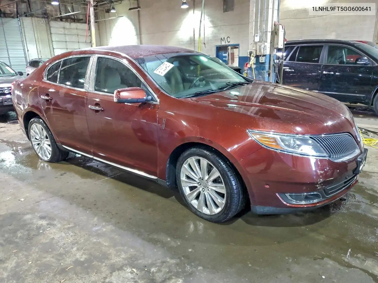 1LNHL9FT5GG600641 2016 Lincoln Mks