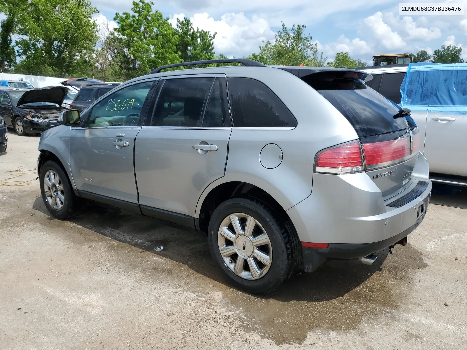 2007 Lincoln Mkx VIN: 2LMDU68C37BJ36476 Lot: 56143224