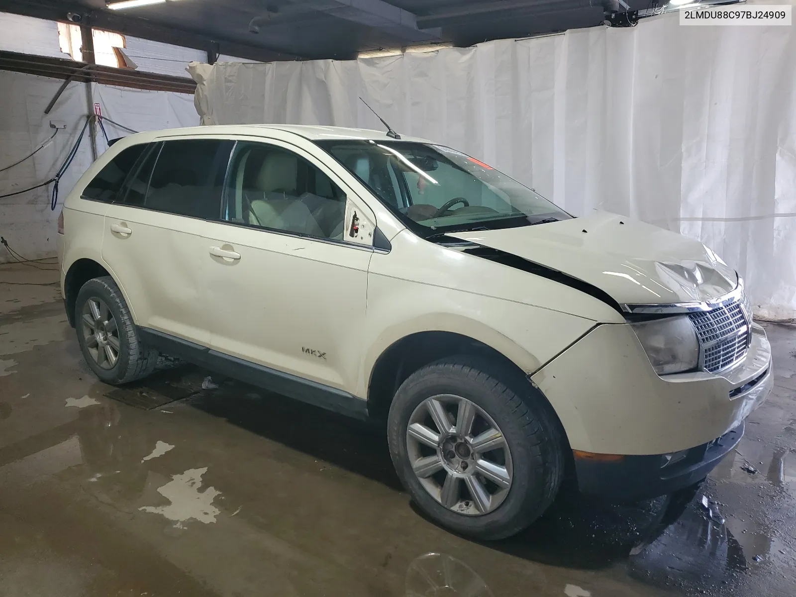 2007 Lincoln Mkx VIN: 2LMDU88C97BJ24909 Lot: 64063454