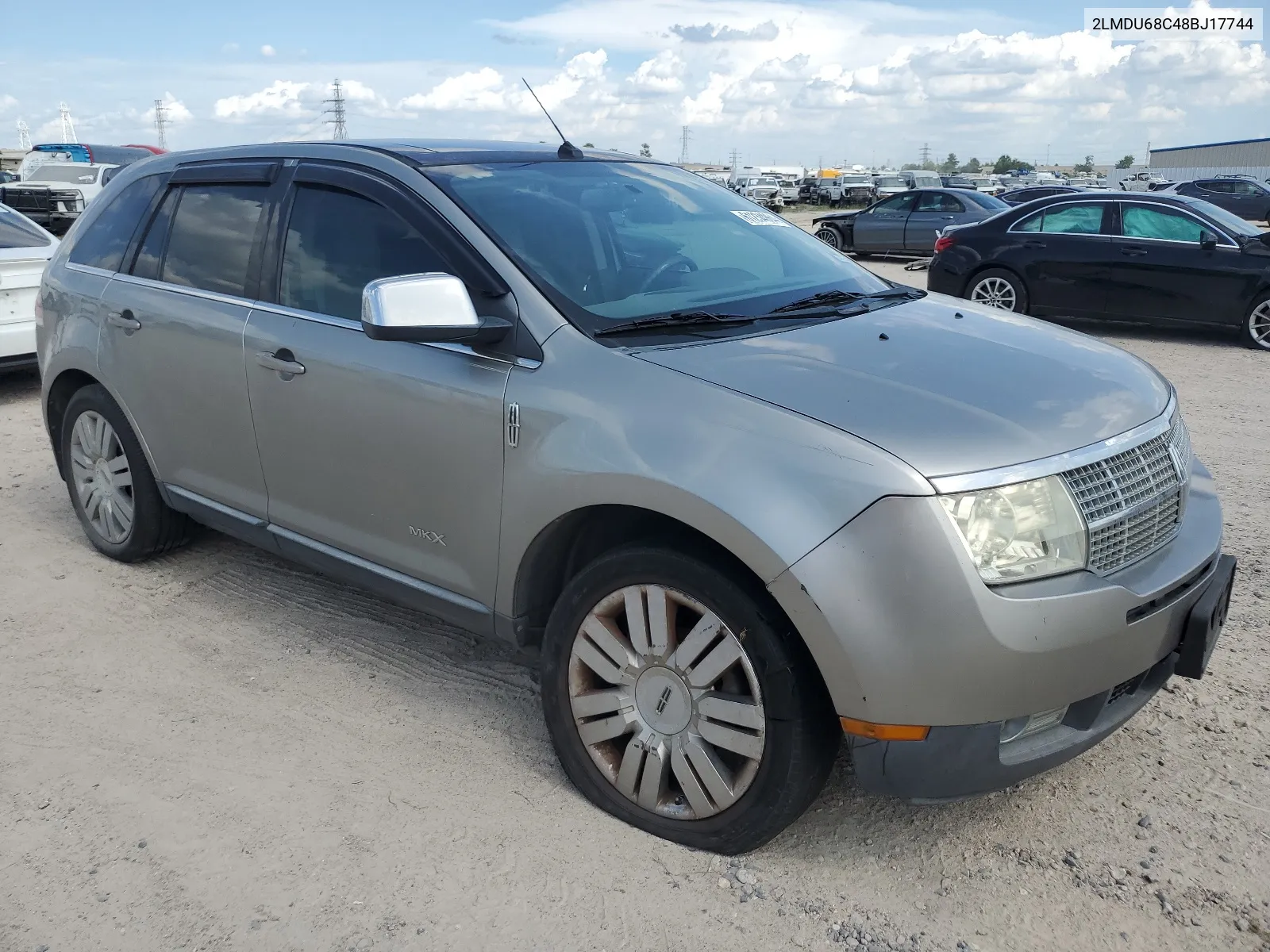 2008 Lincoln Mkx VIN: 2LMDU68C48BJ17744 Lot: 61234064