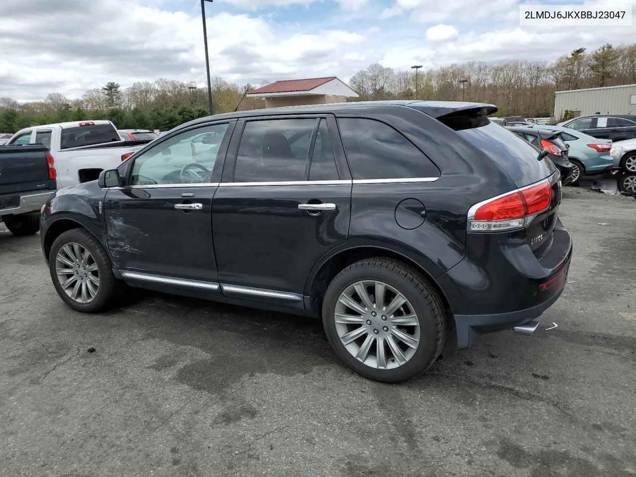 2LMDJ6JKXBBJ23047 2011 Lincoln Mkx