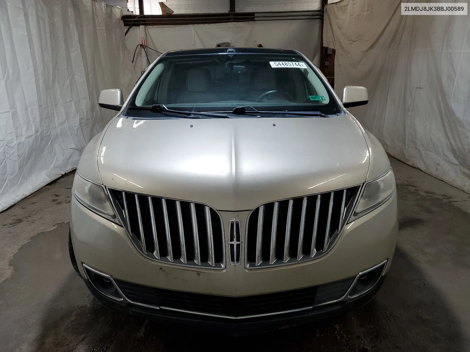 2LMDJ8JK3BBJ00589 2011 Lincoln Mkx