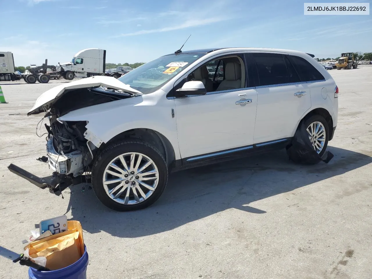 2LMDJ6JK1BBJ22692 2011 Lincoln Mkx