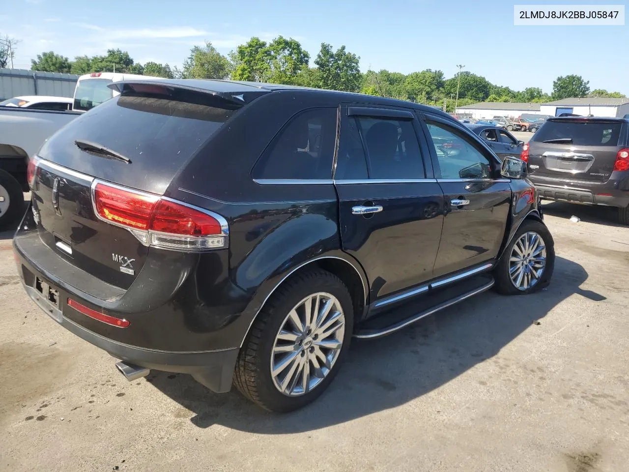 2LMDJ8JK2BBJ05847 2011 Lincoln Mkx