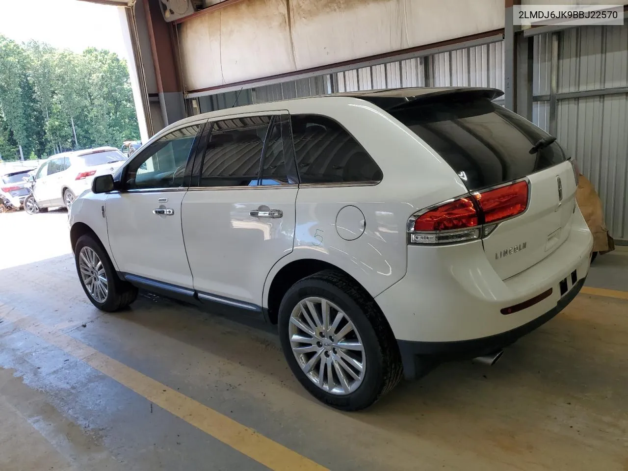 2LMDJ6JK9BBJ22570 2011 Lincoln Mkx