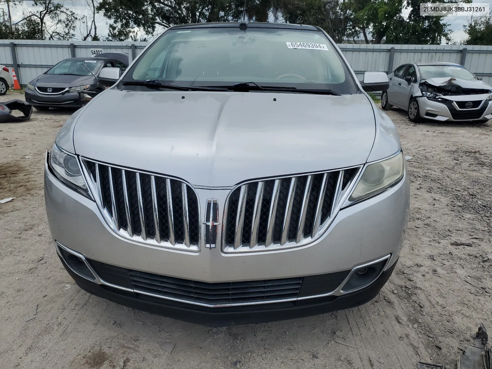 2LMDJ8JK3BBJ31261 2011 Lincoln Mkx