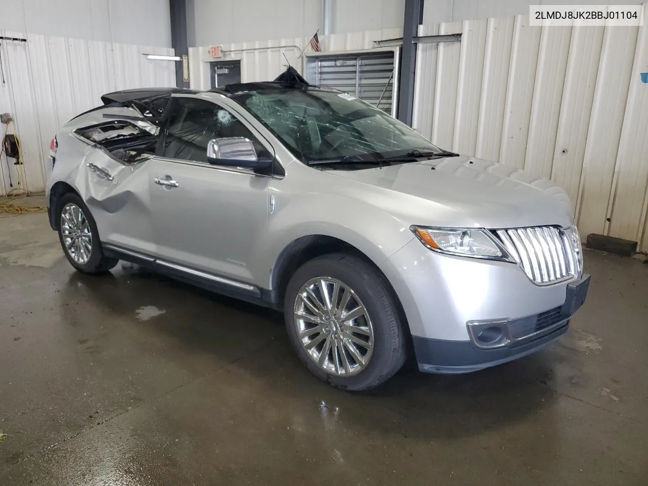 2LMDJ8JK2BBJ01104 2011 Lincoln Mkx