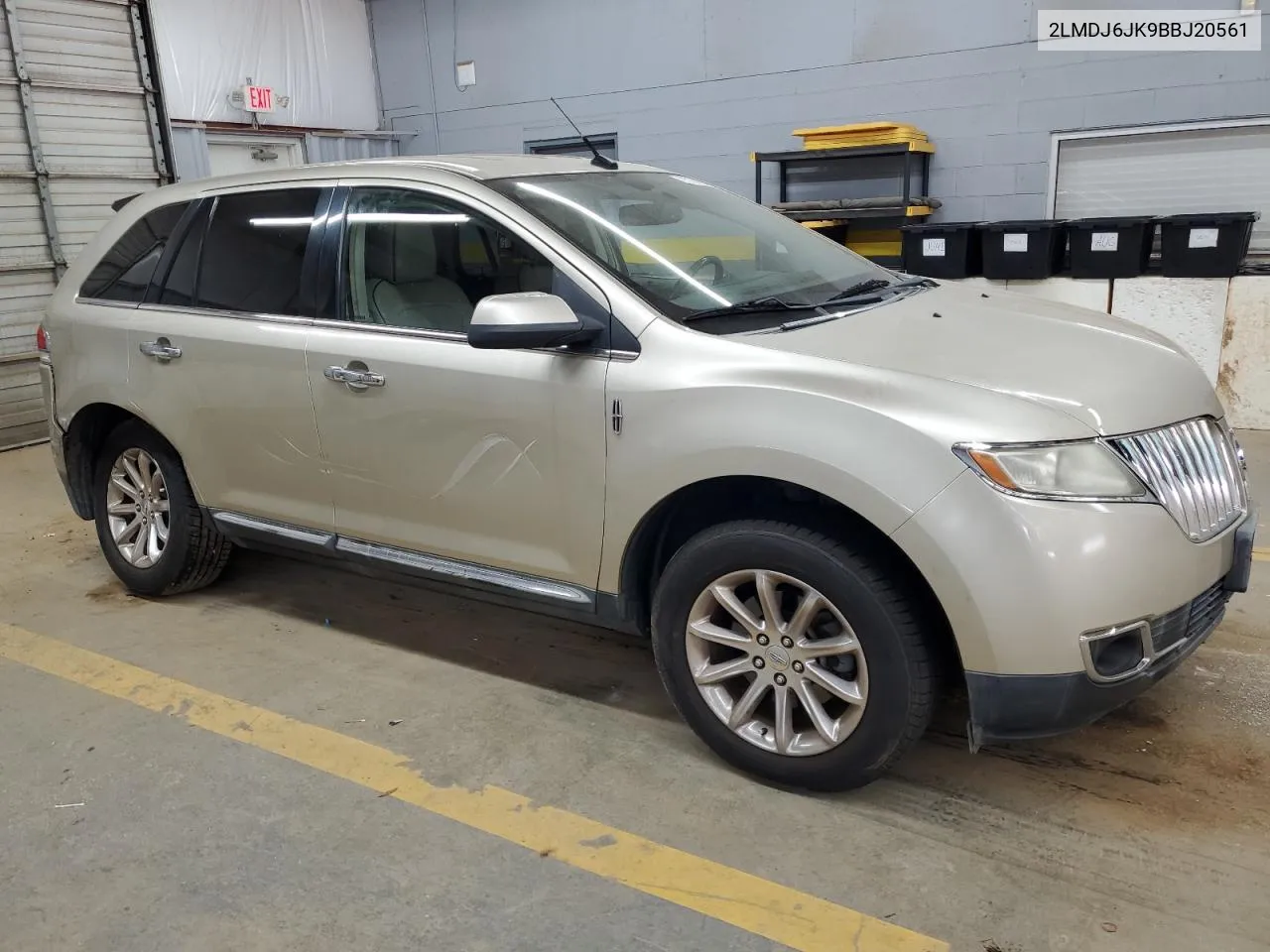 2011 Lincoln Mkx VIN: 2LMDJ6JK9BBJ20561 Lot: 71174704