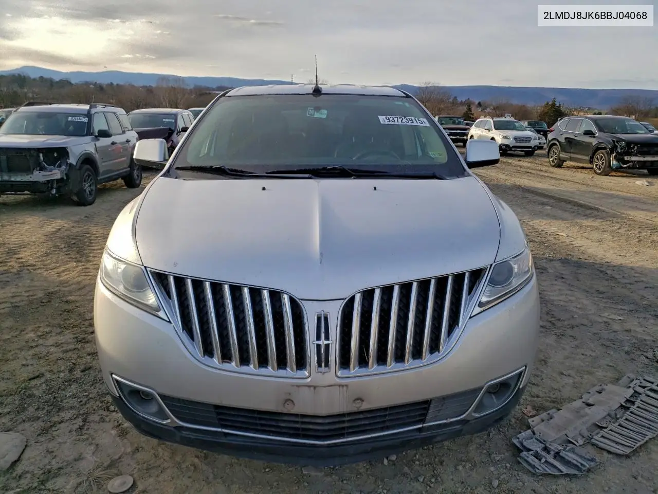 2LMDJ8JK6BBJ04068 2011 Lincoln Mkx