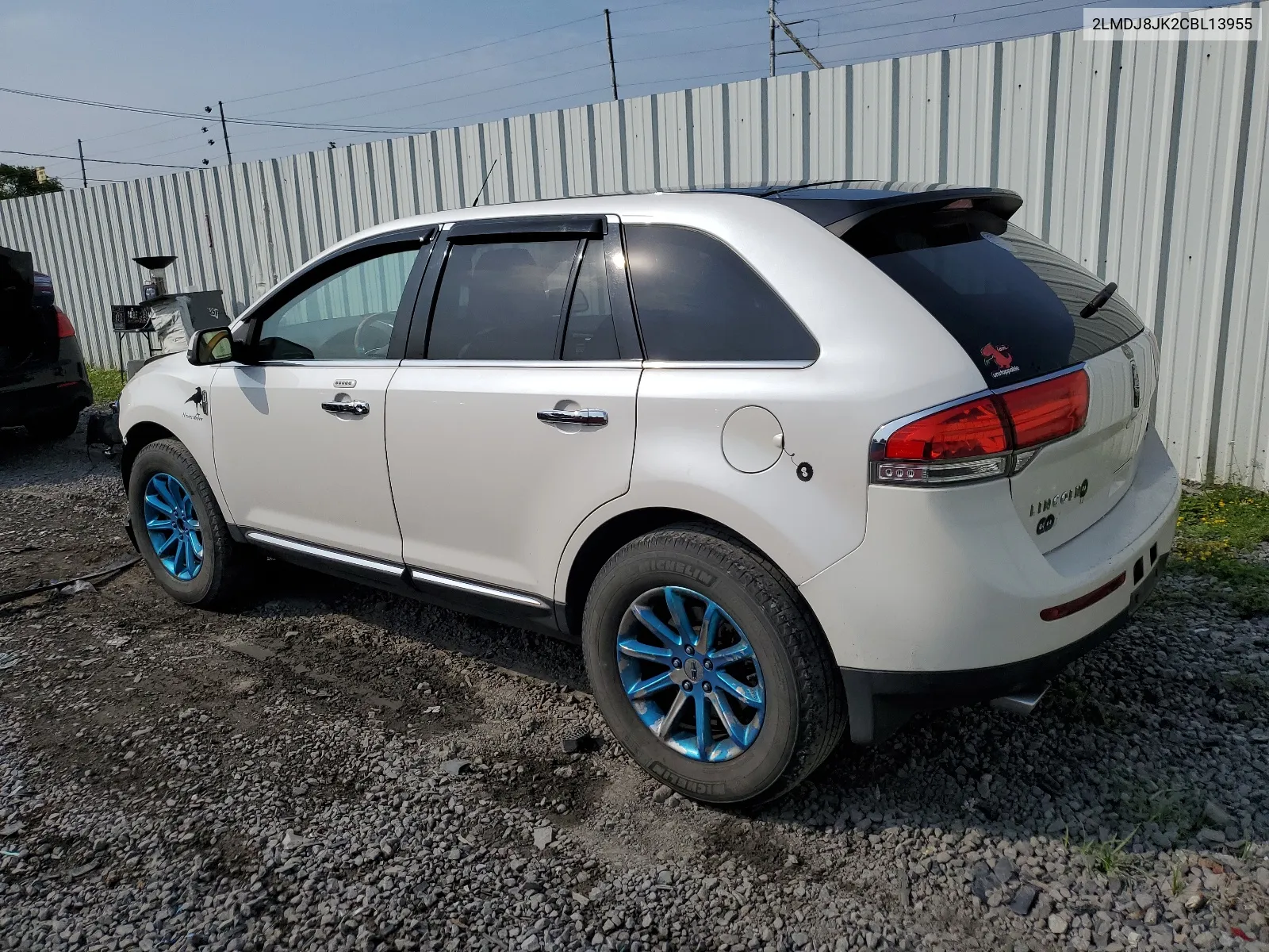 2LMDJ8JK2CBL13955 2012 Lincoln Mkx