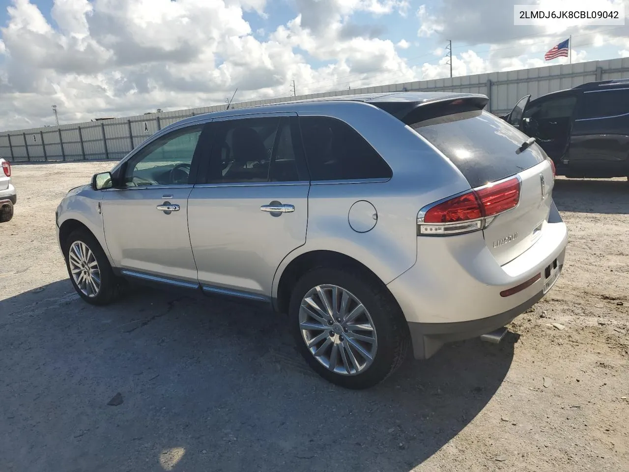 2LMDJ6JK8CBL09042 2012 Lincoln Mkx