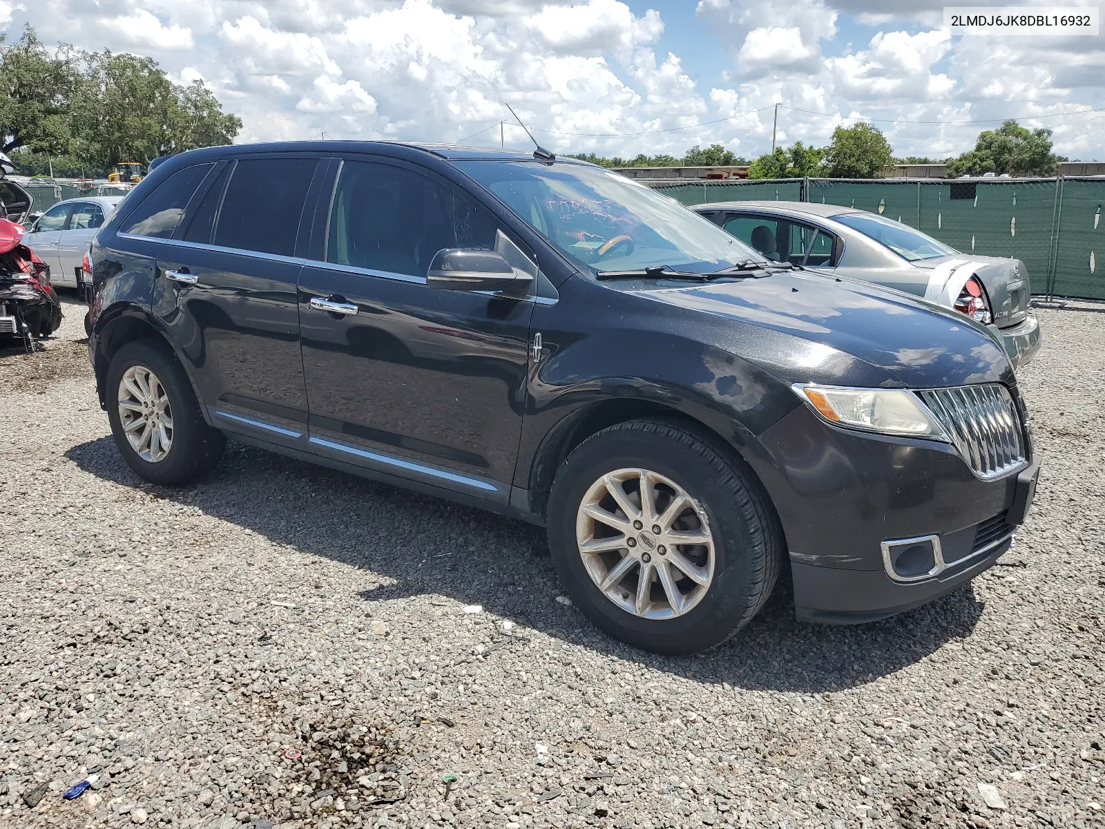 2LMDJ6JK8DBL16932 2013 Lincoln Mkx