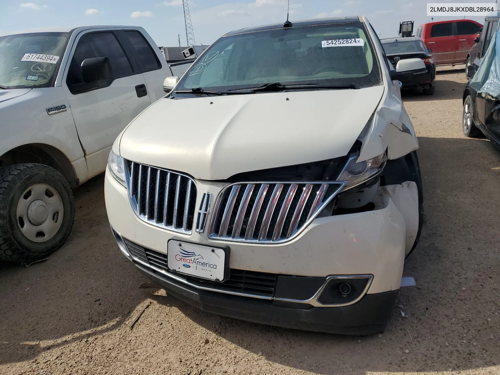 2LMDJ8JKXDBL28964 2013 Lincoln Mkx