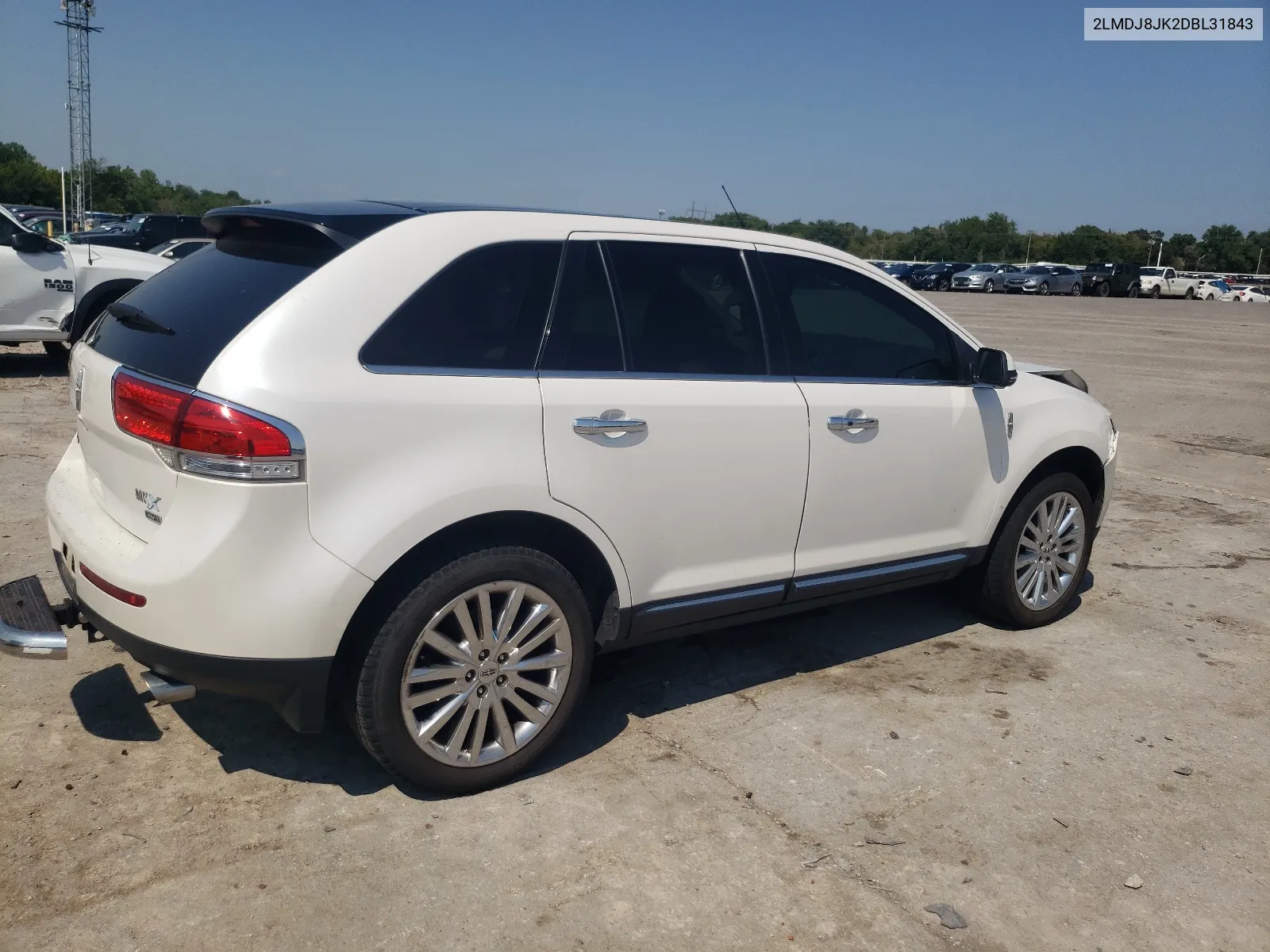 2LMDJ8JK2DBL31843 2013 Lincoln Mkx