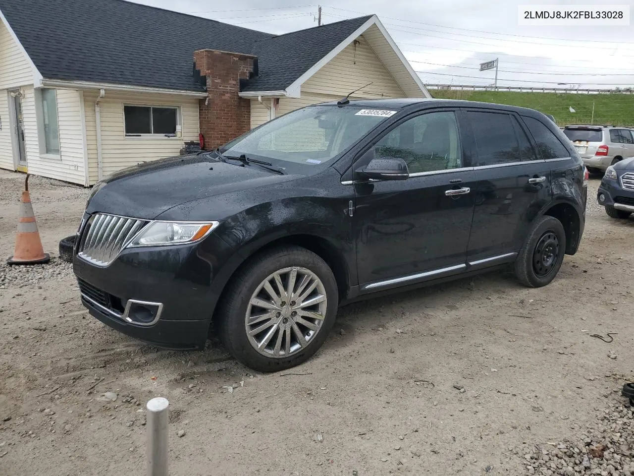 2LMDJ8JK2FBL33028 2015 Lincoln Mkx