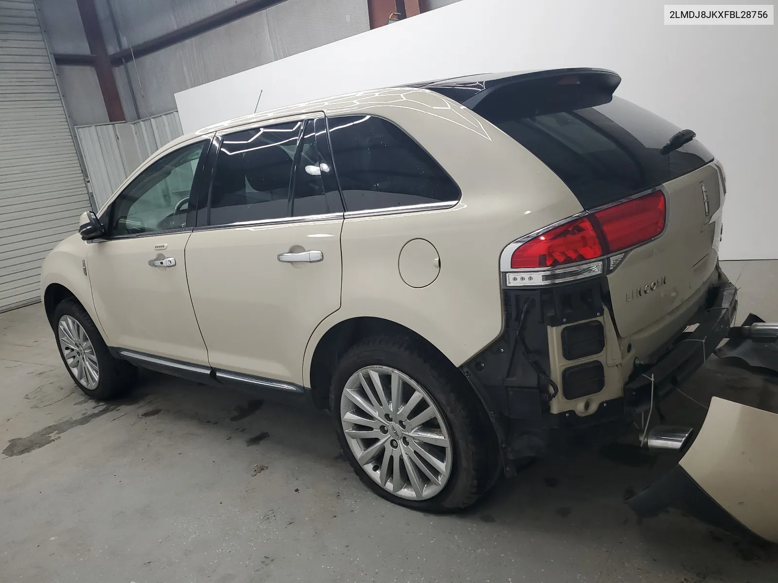 2LMDJ8JKXFBL28756 2015 Lincoln Mkx