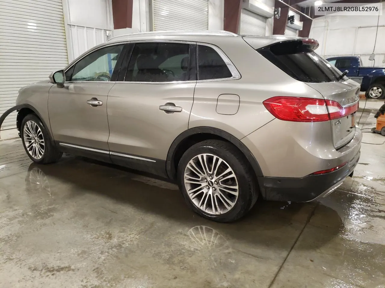 2LMTJ8LR2GBL52976 2016 Lincoln Mkx Reserve