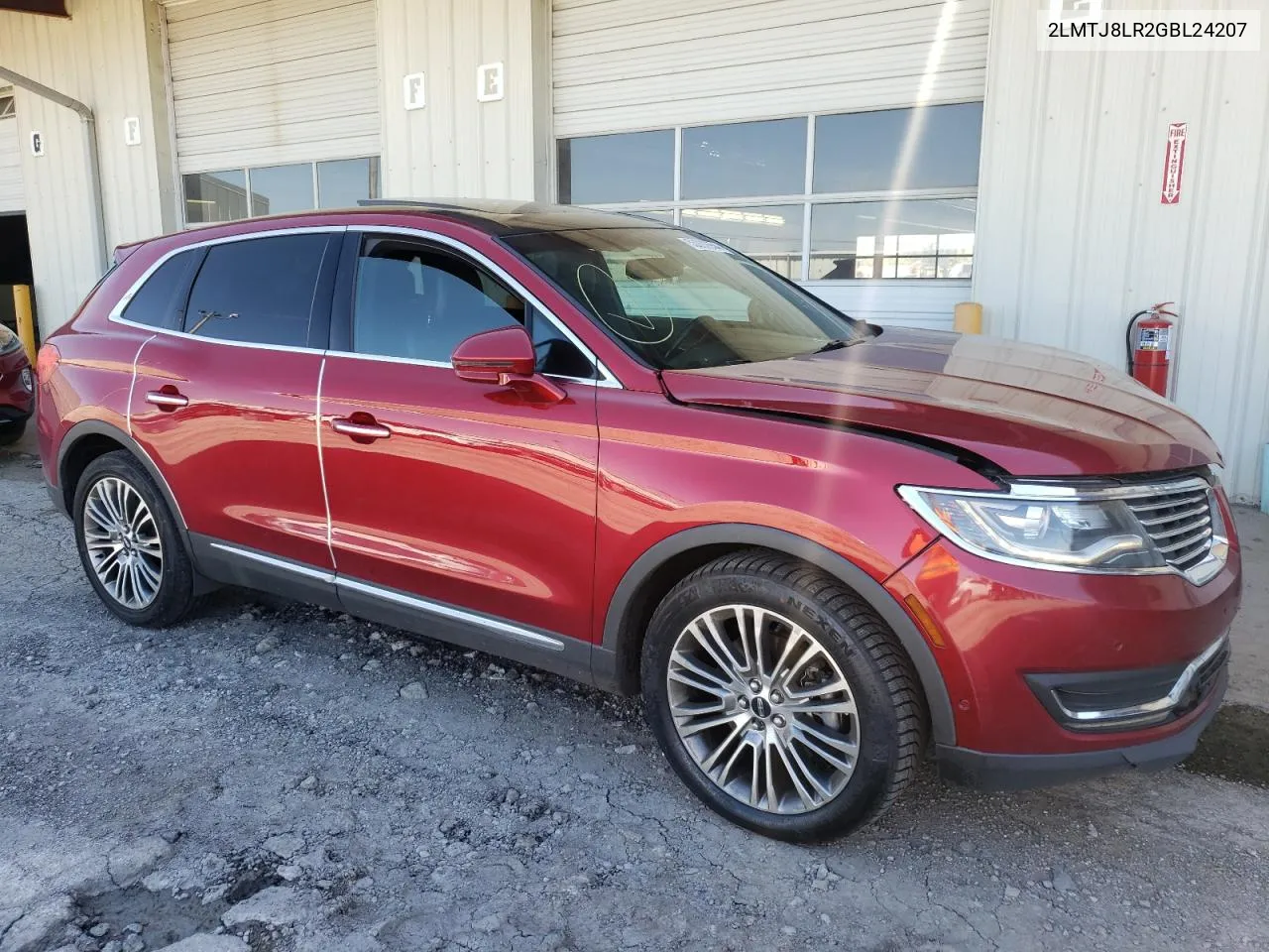 2LMTJ8LR2GBL24207 2016 Lincoln Mkx Reserve