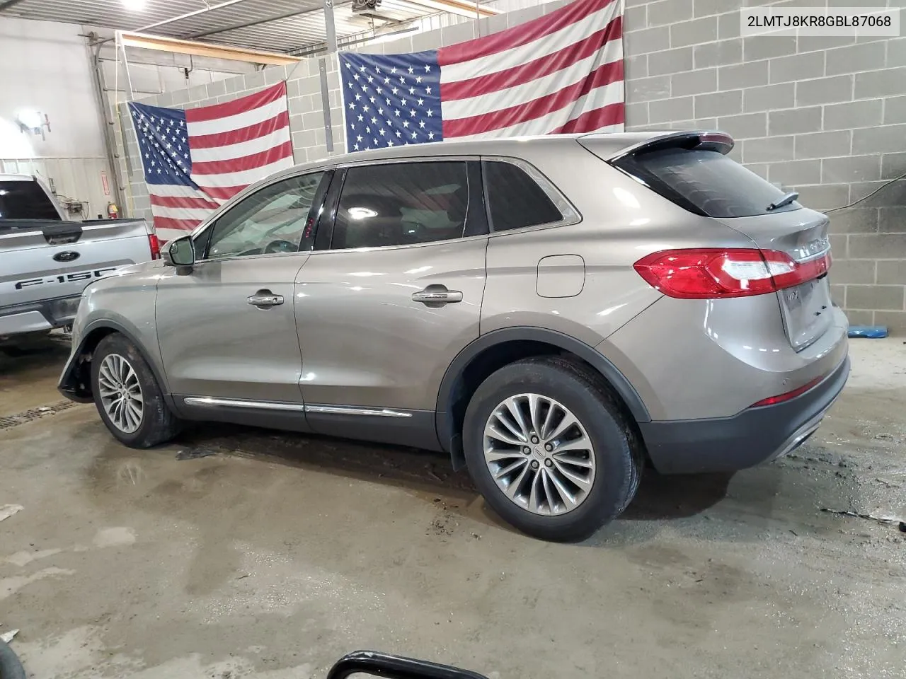 2LMTJ8KR8GBL87068 2016 Lincoln Mkx Select