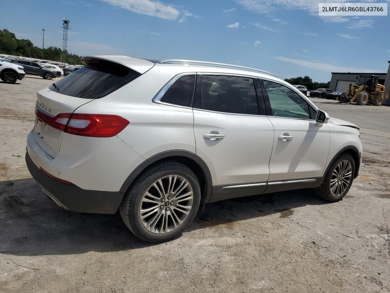 2LMTJ6LR6GBL43766 2016 Lincoln Mkx Reserve