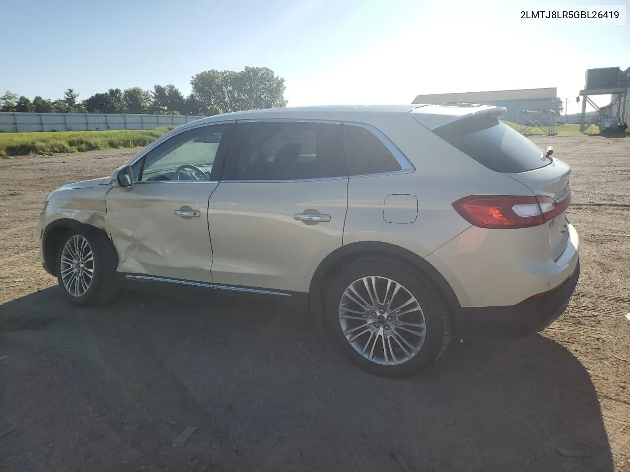 2LMTJ8LR5GBL26419 2016 Lincoln Mkx Reserve