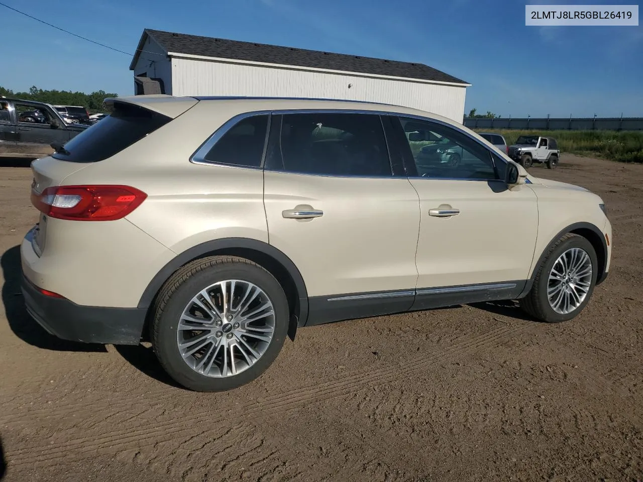 2LMTJ8LR5GBL26419 2016 Lincoln Mkx Reserve