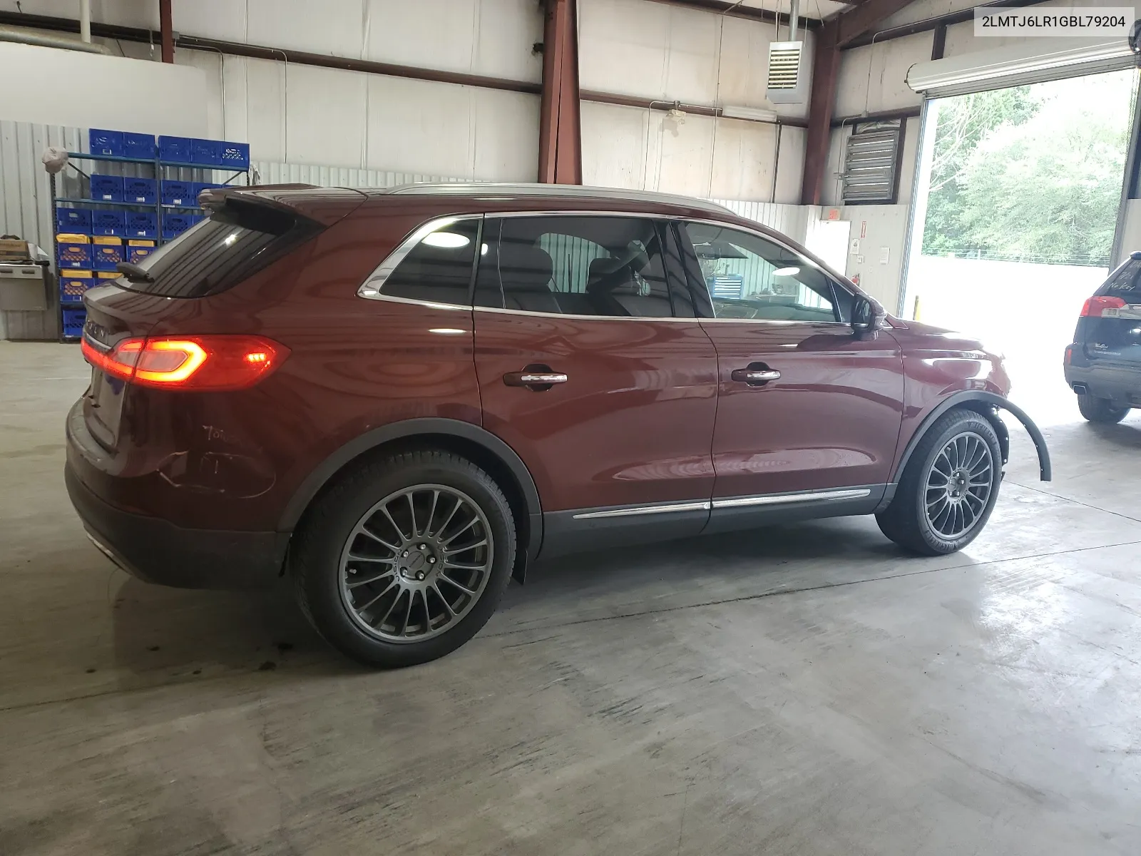 2LMTJ6LR1GBL79204 2016 Lincoln Mkx Reserve