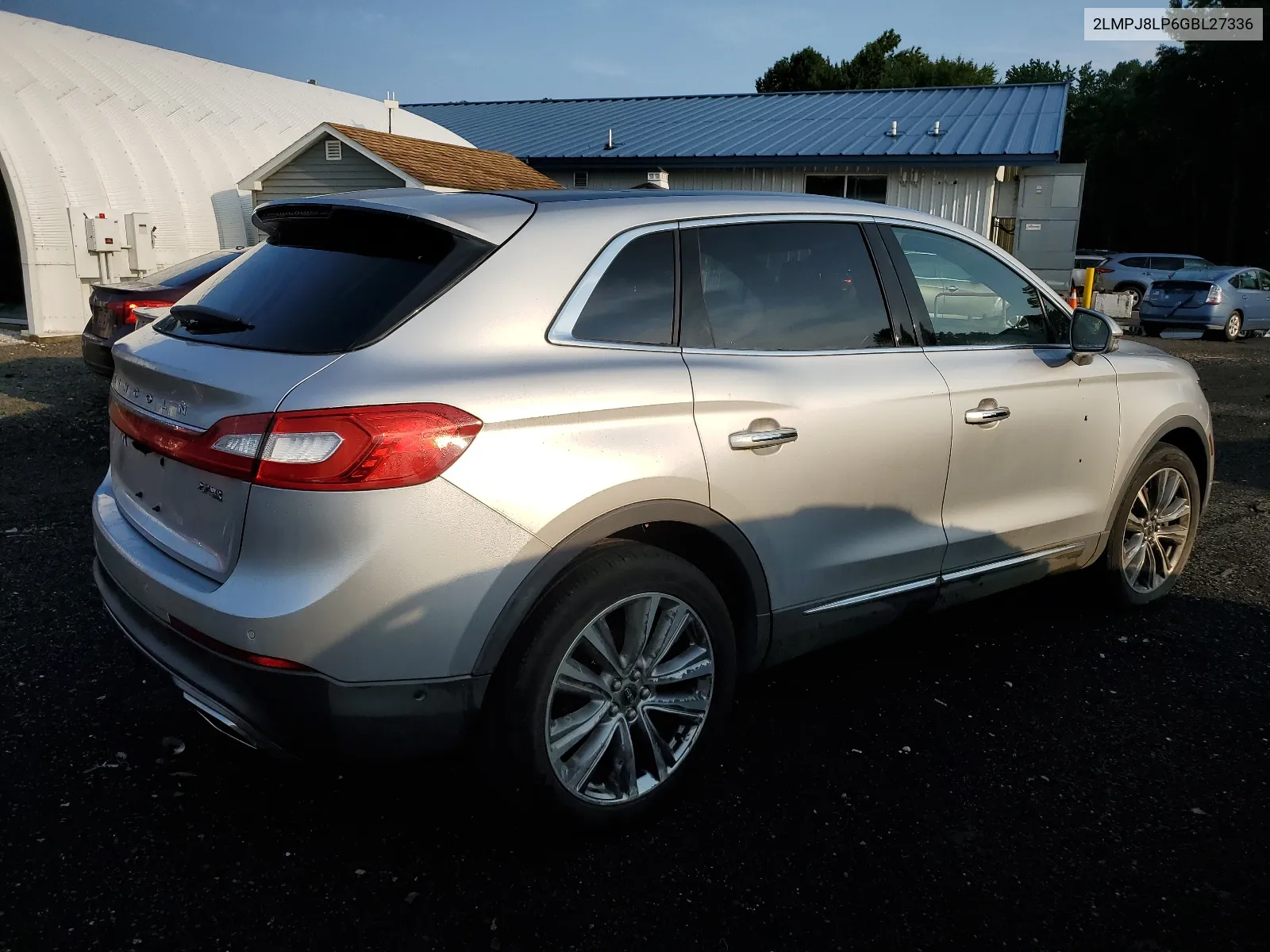 2LMPJ8LP6GBL27336 2016 Lincoln Mkx Reserve