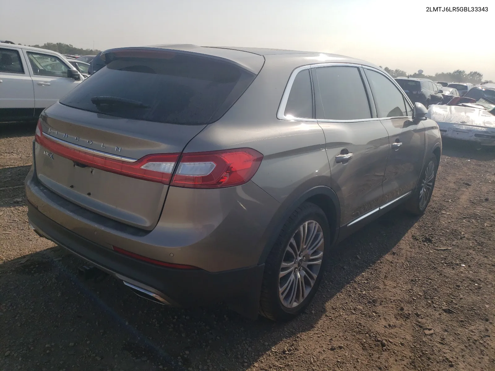 2LMTJ6LR5GBL33343 2016 Lincoln Mkx Reserve