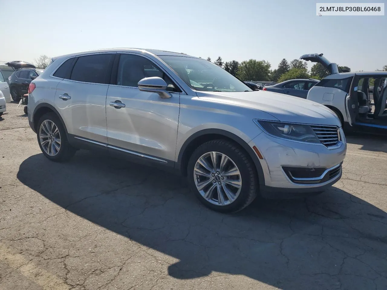 2LMTJ8LP3GBL60468 2016 Lincoln Mkx Reserve