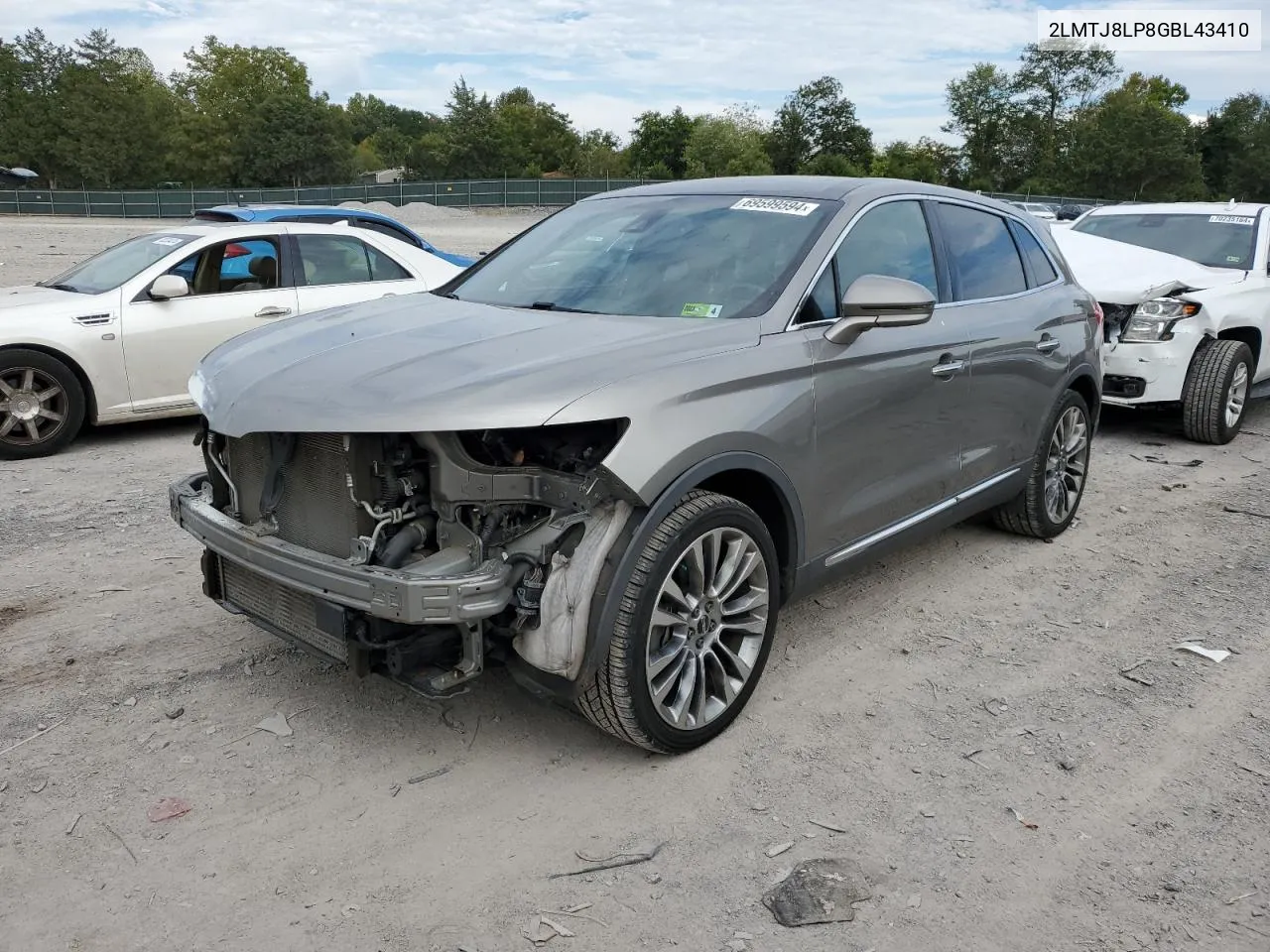 2LMTJ8LP8GBL43410 2016 Lincoln Mkx Reserve