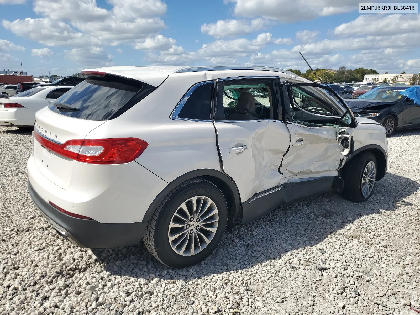 2LMPJ6KR3HBL38416 2017 Lincoln Mkx Select