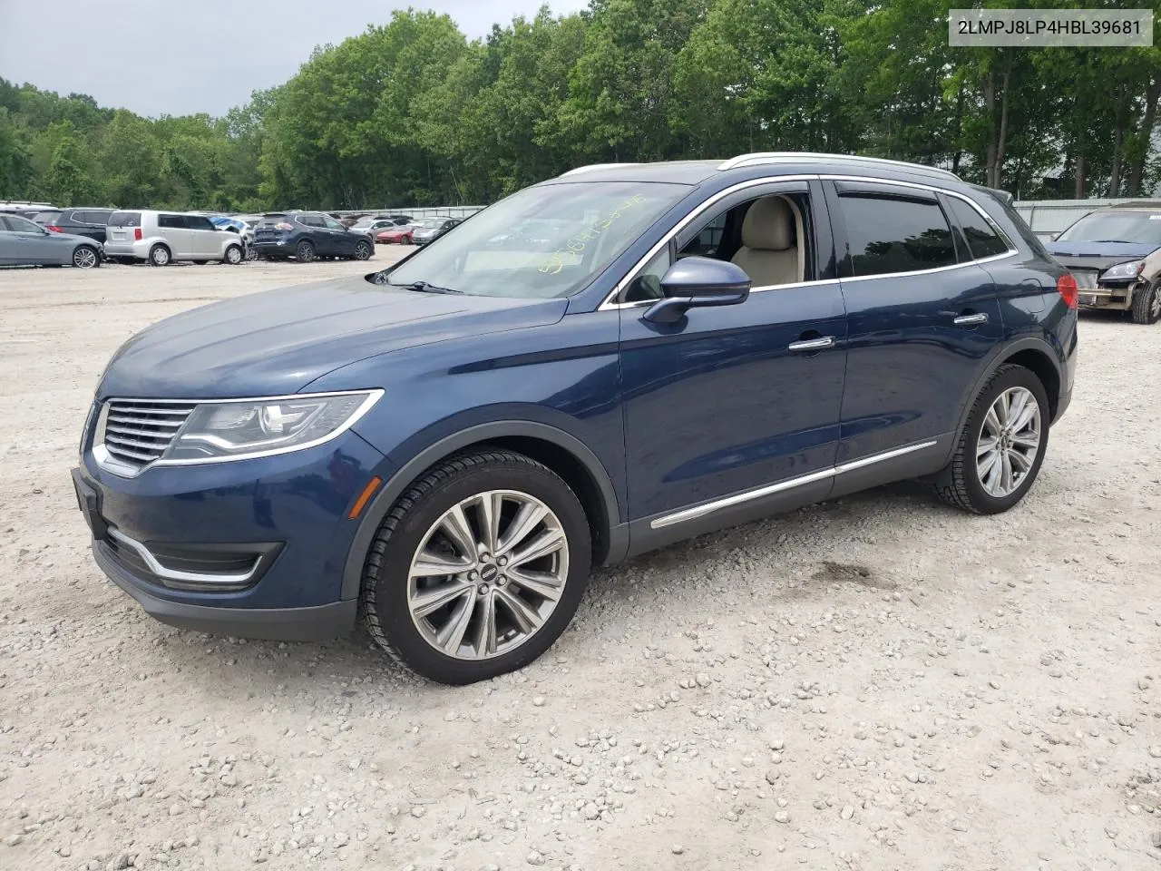 2017 Lincoln Mkx Reserve VIN: 2LMPJ8LP4HBL39681 Lot: 55641584