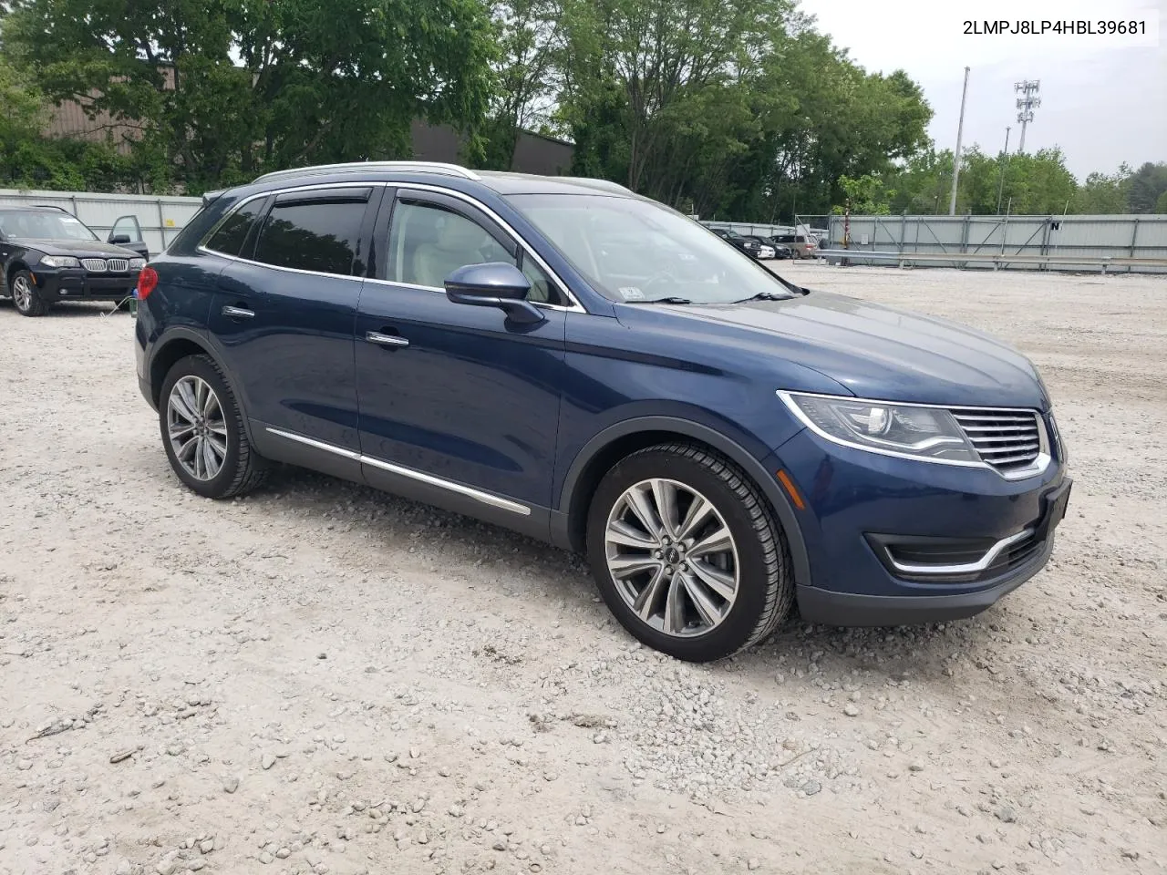 2017 Lincoln Mkx Reserve VIN: 2LMPJ8LP4HBL39681 Lot: 55641584